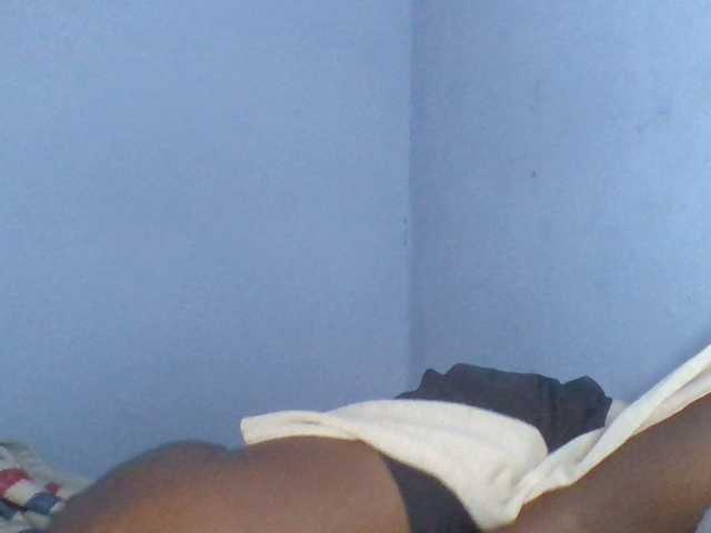 Rema-2 live webcam show