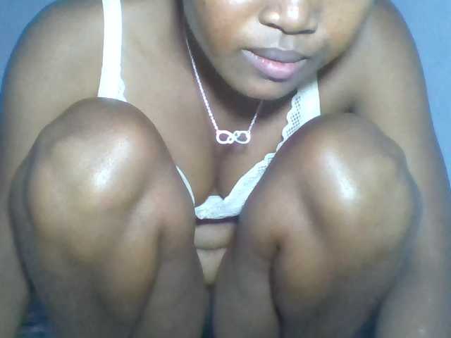 Camgirl Rema-2 sur Bongacams