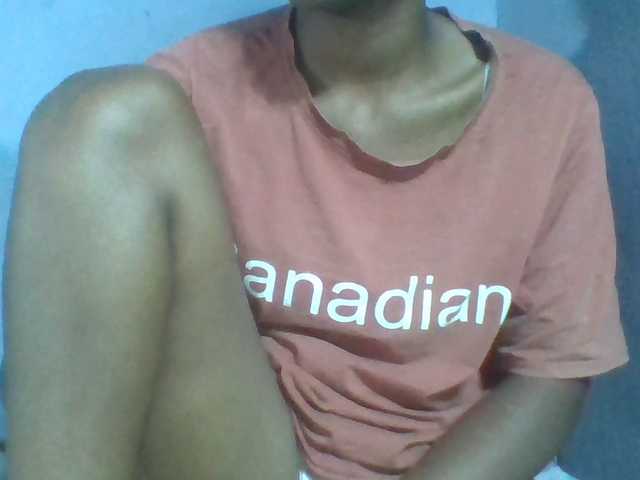 Rema-2 — live female cam