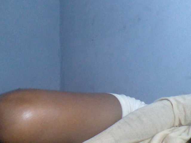 Rema-2 live webcam show