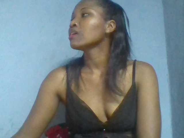 Rema-2, live now on BongaCams