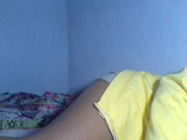 Rema-2 live webcam show