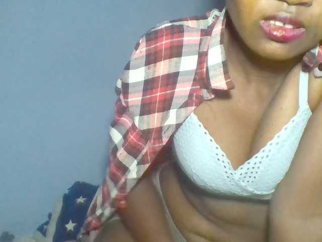 rema-2 live sex show