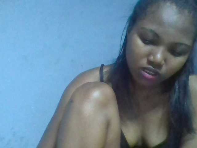 Rema-2, live now on BongaCams