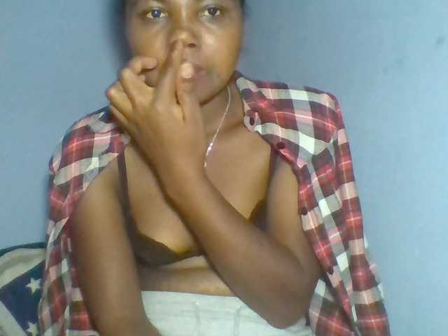 rema-2 live sex show