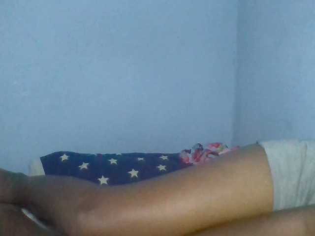 Rema-2 live webcam show