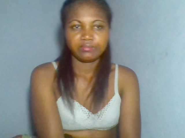Rema-2 live webcam show