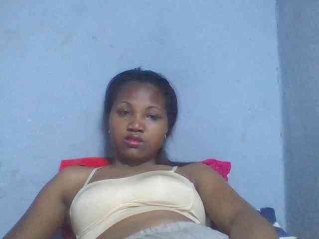 Rema-2's webcam live show