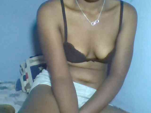 Rema-2 Sex Cam Show