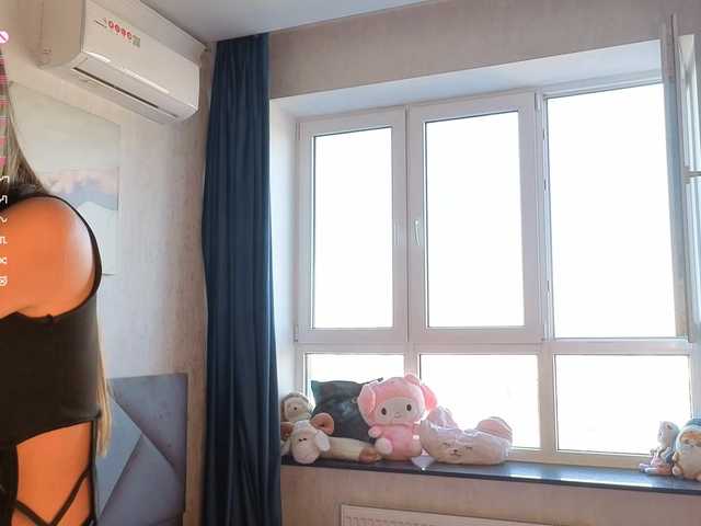 SummerStella live cam on BongaCams