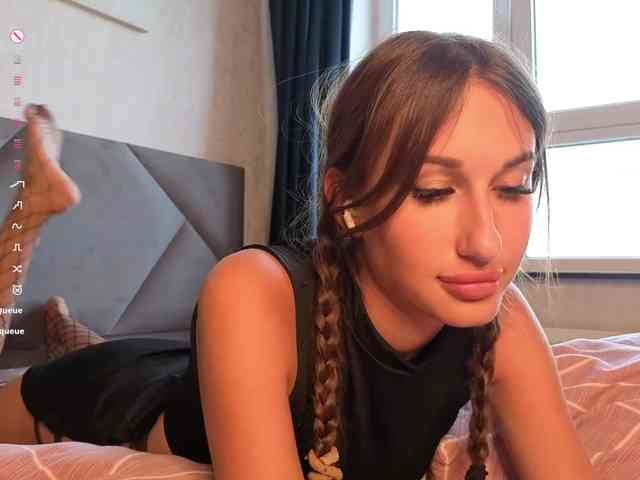 SummerStella webcam