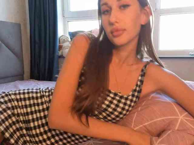 Model: SummerStella