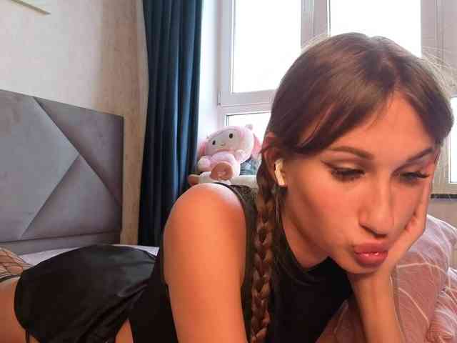 SummerStella webcam
