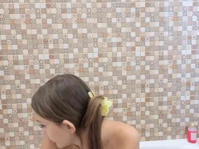 SummerStella webcam
