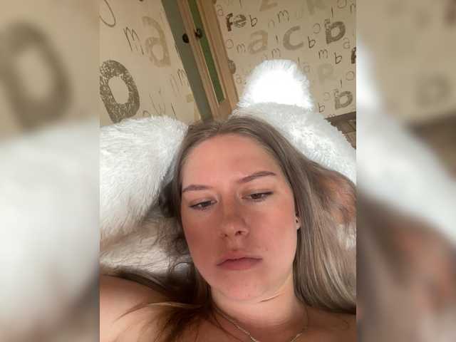 Blinannya live cam on BongaCams