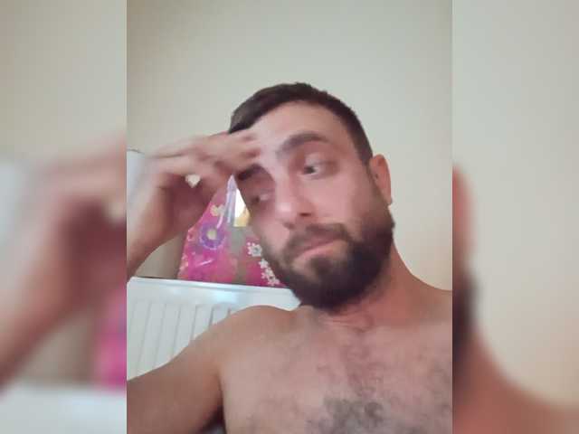 Gangik66677 live webcam show