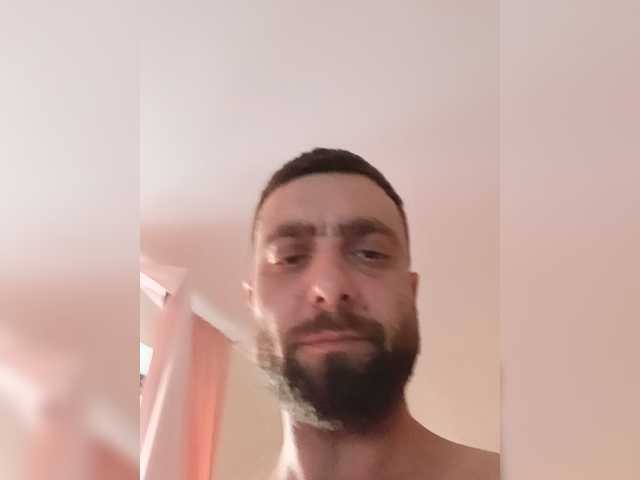 Gangik66677 live webcam show