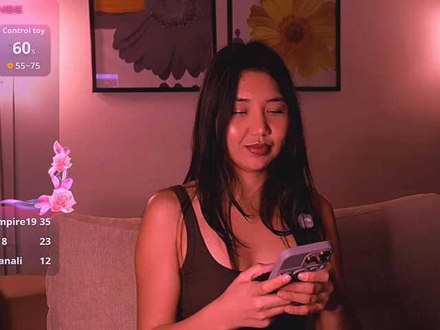 MiaBlisshere1, live now on BongaCams