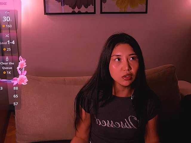 MiaBlisshere1 live cam preview