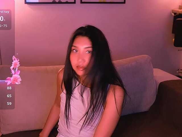 MiaBlisshere1