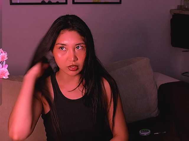 MiaBlisshere1