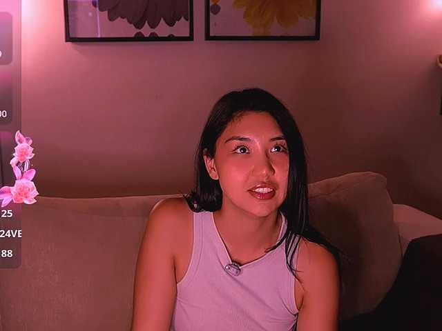 MiaBlisshere1
