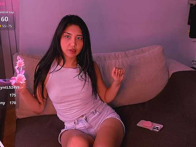 MiaBlisshere1