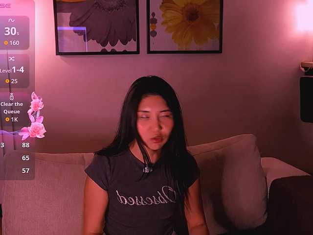 MiaBlisshere1 live cam on BongaCams