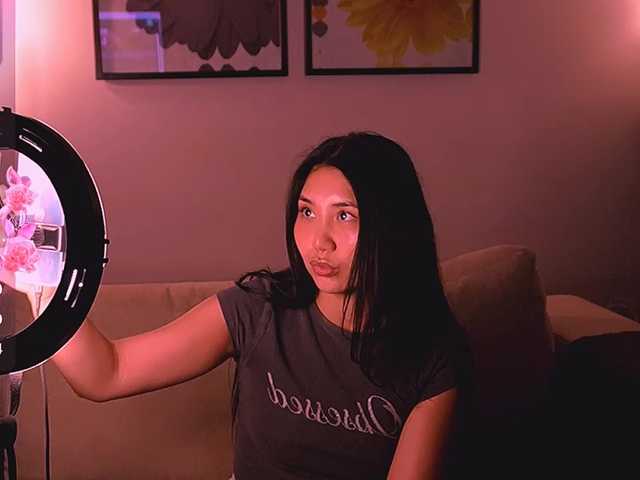 MiaBlisshere1