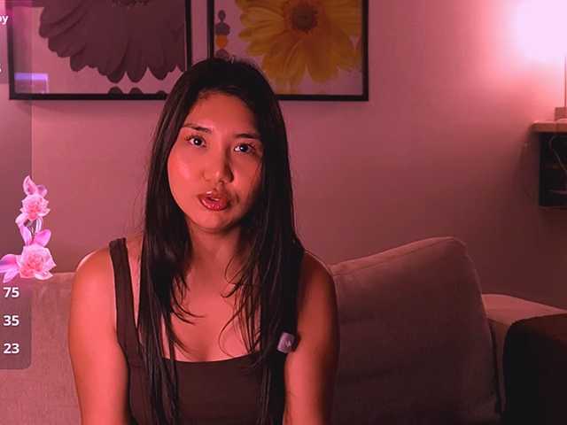 MiaBlisshere1, en directo ahora en BongaCams