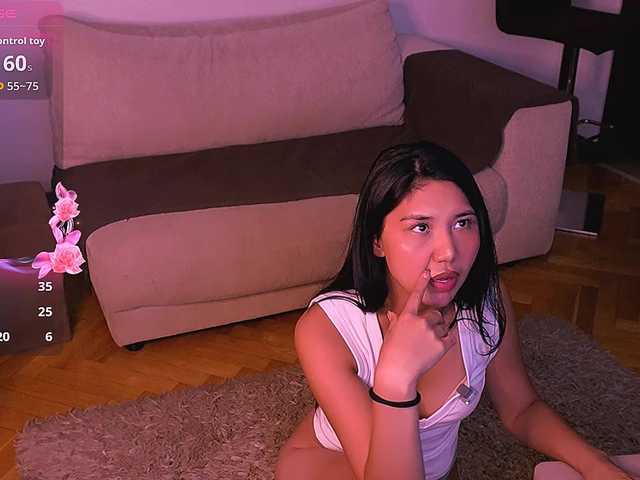MiaBlisshere1