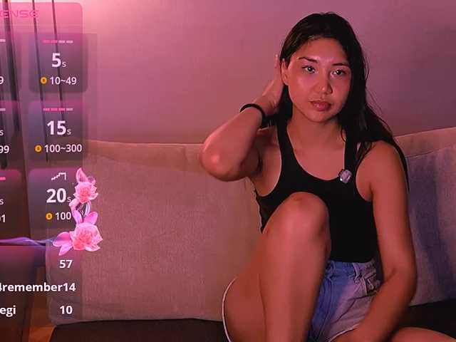 MiaBlisshere1 live cam preview