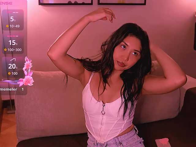 MiaBlisshere1