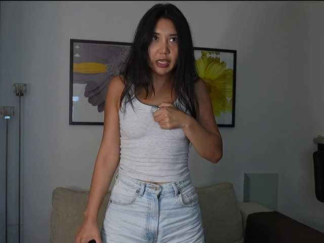 MiaBlisshere1