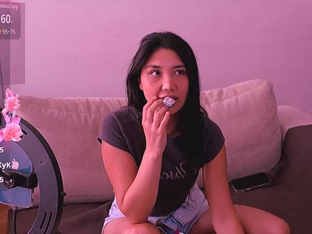 MiaBlisshere1
