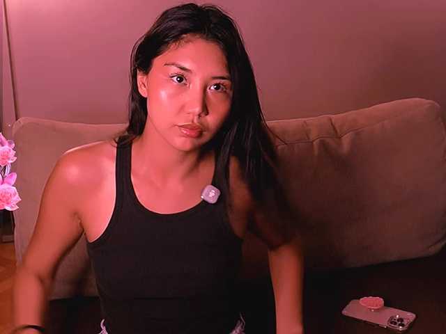MiaBlisshere1