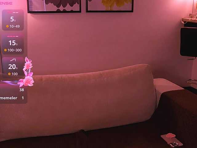 MiaBlisshere1