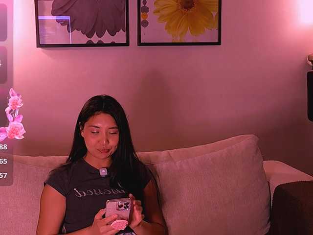 MiaBlisshere1
