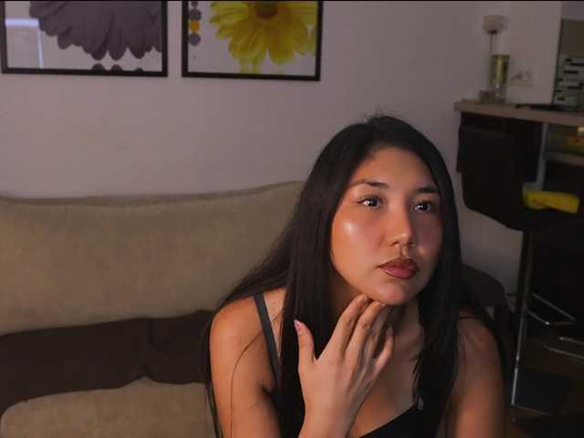 MiaBlisshere1