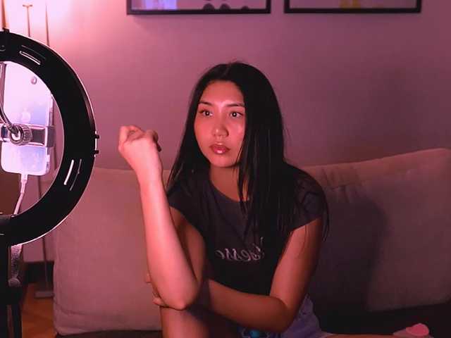 MiaBlisshere1