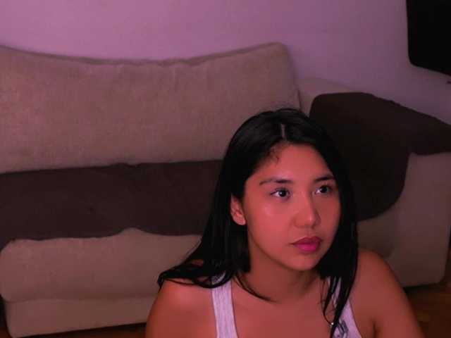 MiaBlisshere1 live cam on BongaCams