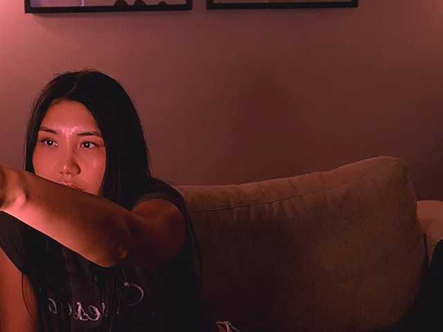 MiaBlisshere1 live cam on BongaCams