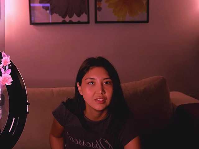MiaBlisshere1