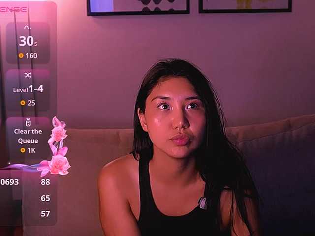 MiaBlisshere1 live cam on BongaCams