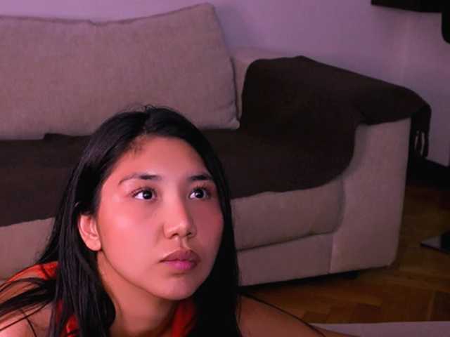 MiaBlisshere1 live cam on BongaCams