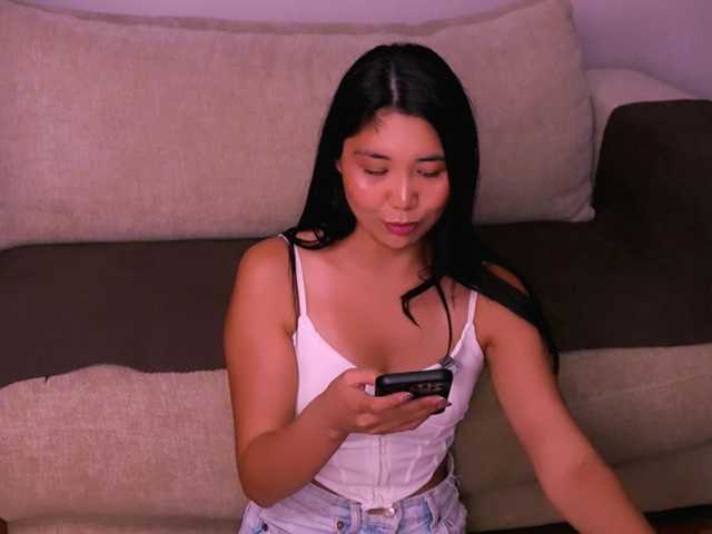 MiaBlisshere1 live cam on BongaCams