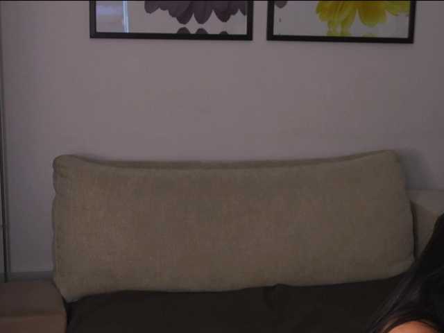 MiaBlisshere1 live cam on BongaCams
