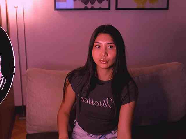 MiaBlisshere1