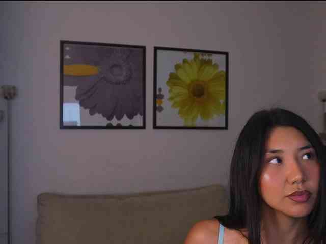 MiaBlisshere1