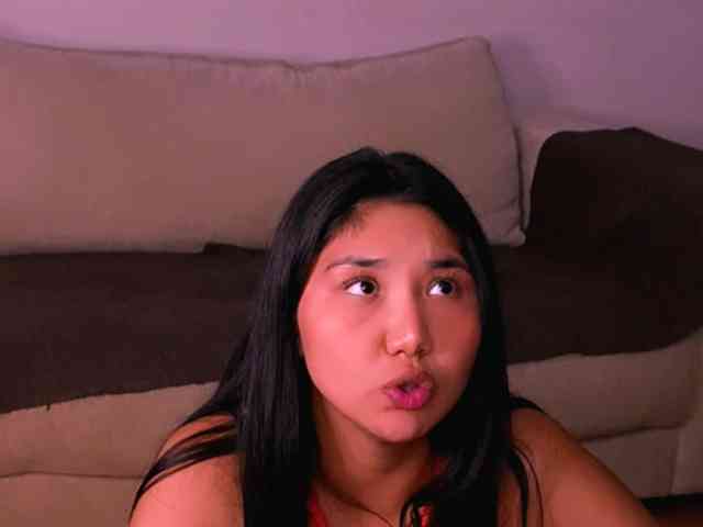 MiaBlisshere1
